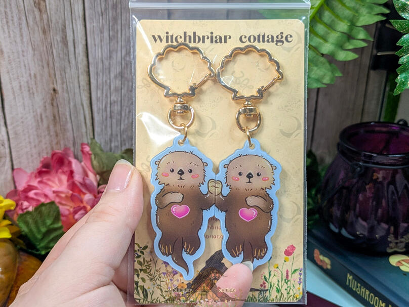 magnetic otters by katu